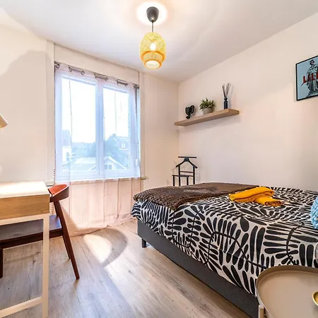 Le Ferrer - Wifi - Netflix - Free Parking - Metro Apartment Lille Exterior photo